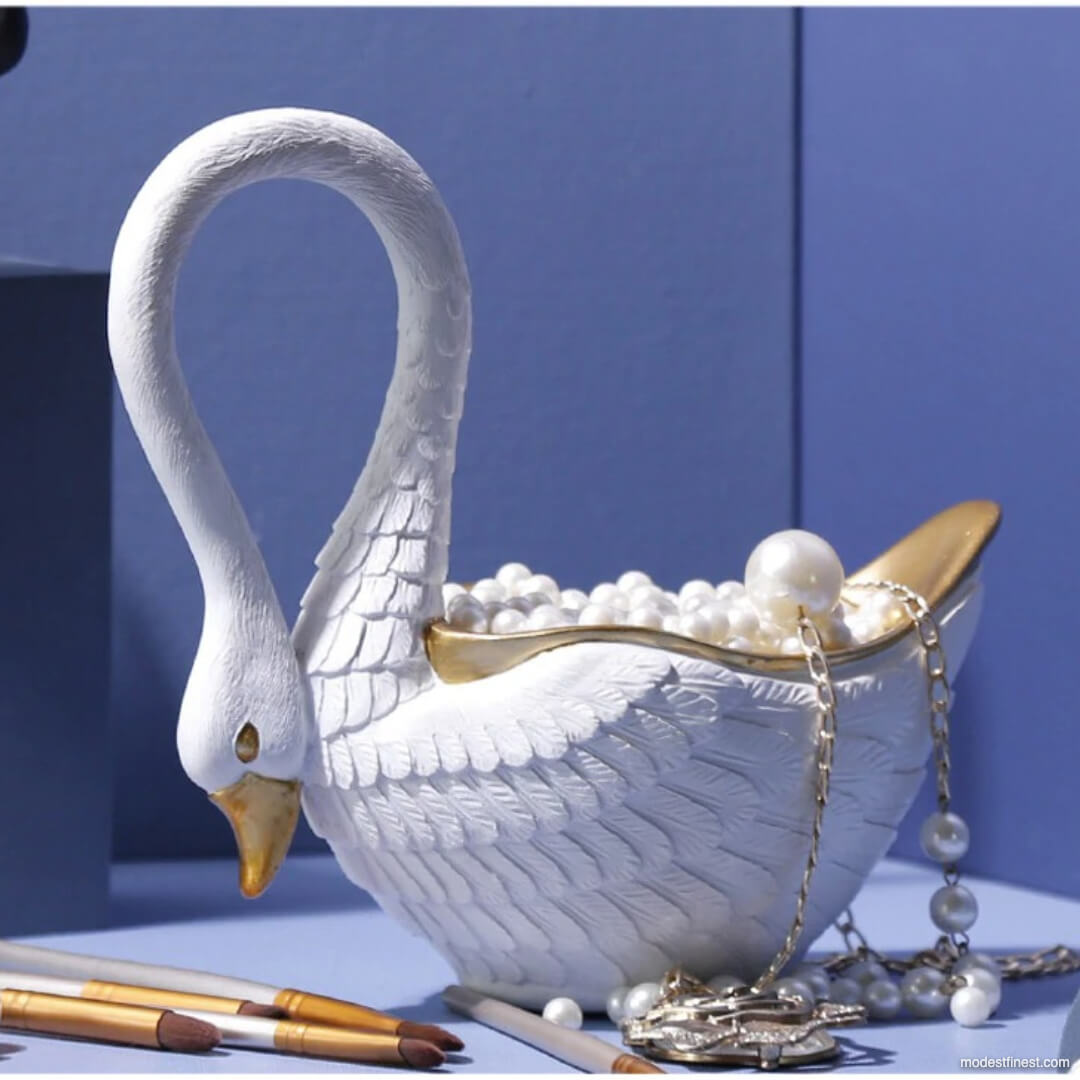 Odette Sculpted Swan Catchall